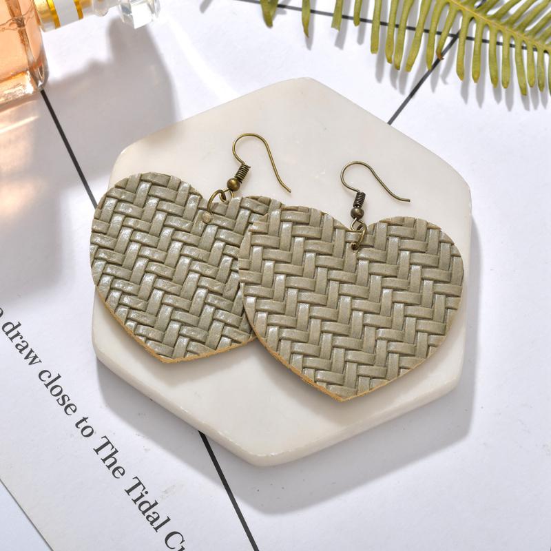 Geometric Heart Dangle Earrings New Design Women Leather Straw Weave Rattan Drop Earrings For Female Bohemia Jewelry Girls
Geometric Heart Dangle Earrings New Design Women Leather Straw Weave Rattan Drop Earrings For Female Bohemia Jewelry Girls