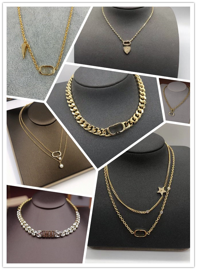 Designer letter Necklace have stamp Chain Exquisite Design high quality fashion beautiful with box 0211
Designer letter Necklace have stamp Chain Exquisite Design high quality fashion beautiful with box 0211