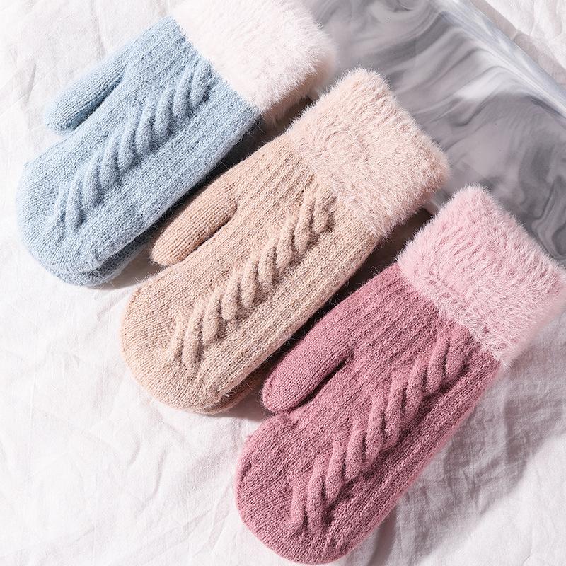 Winter Double-layer Velvet Gloves Women Knitting Cashmere Solid Color Full Finger Mittens New Korean Girls Thickening Guantes
Winter Double-layer Velvet Gloves Women Knitting Cashmere Solid Color Full Finger Mittens New Korean Girls Thickening Guantes