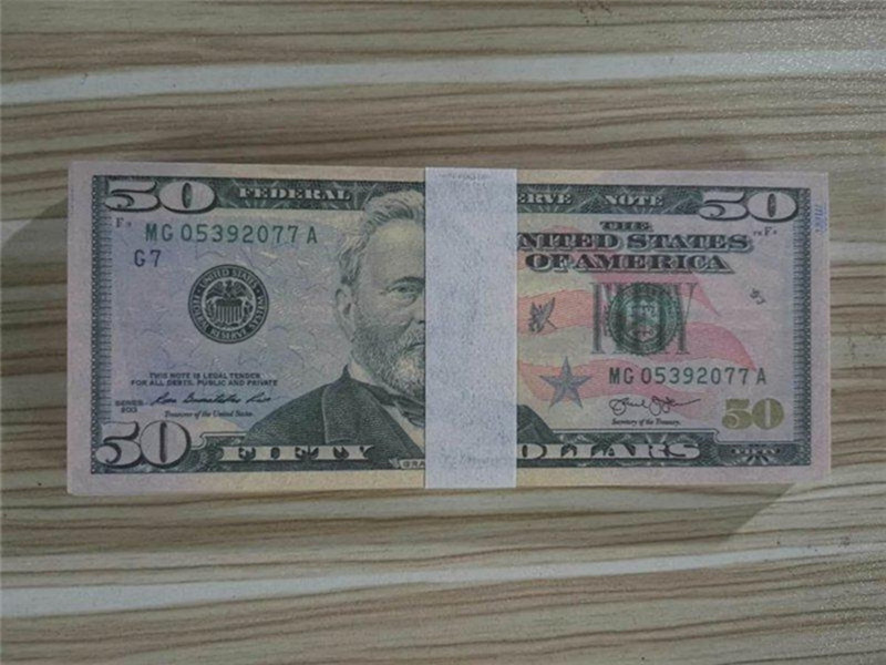 Hot Sale Counterfeit 50USD Banknote Prop Toy Counterfeit Gun Banknote Fake Movie Money Play Collection Bar Atmosphere Stage Birthday Party
Hot Sale Counterfeit 50USD Banknote Prop Toy Counterfeit Gun Banknote Fake Movie Money Play Collection Bar Atmosphere Stage Birthday Party