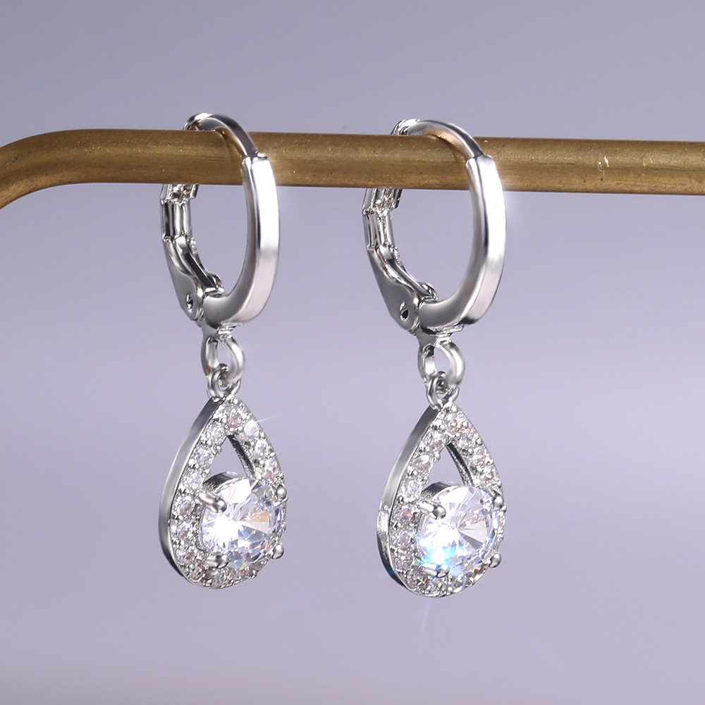 Tear Water Drop Diamond Earrings Dangle Designer Jewelry Love Heart Charm Gold Silver Filled Cubic Zirconia Ear Rings Cuff for Women Gift Topaz Fashio