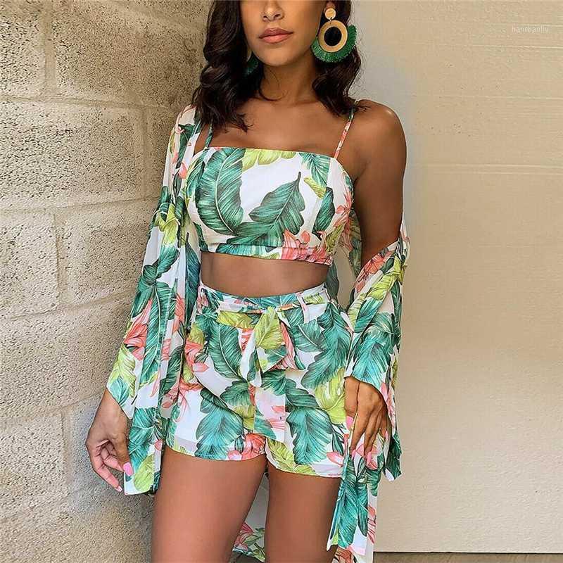 Summer New Women Boho 3Pcs Floral Print Cardigan Blouse+Crop Top+Shorts Lady Holiday Beach Three Pieces Set Casual Shorts Sets1
Summer New Women Boho 3Pcs Floral Print Cardigan Blouse+Crop Top+Shorts Lady Holiday Beach Three Pieces Set Casual Shorts Sets1