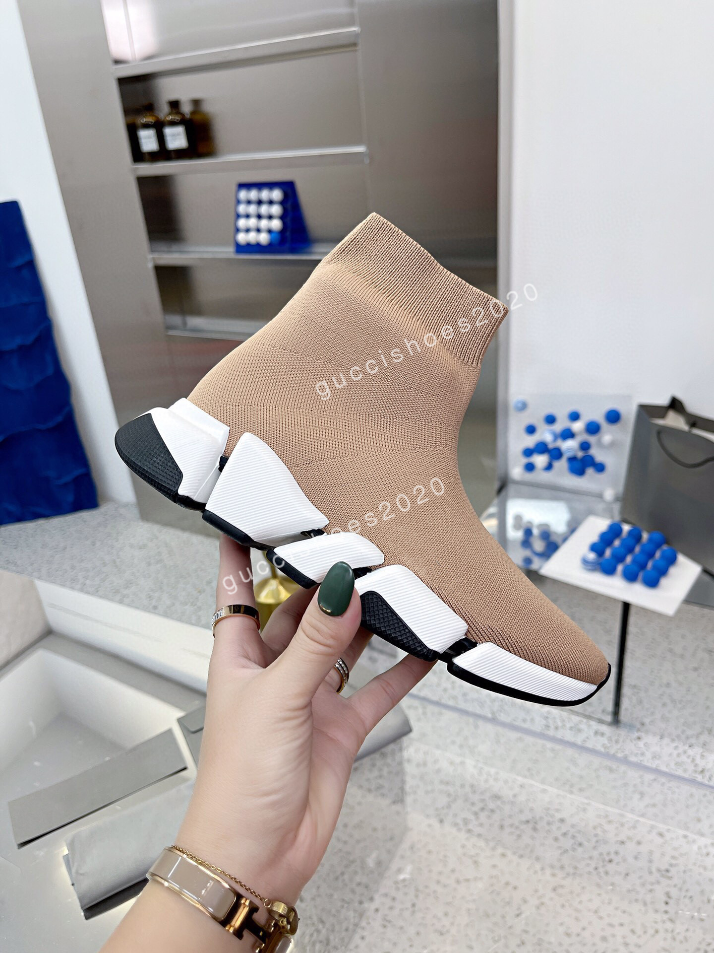 2022 Women knitted socks shoes Men sole casual sneakers top designer man woman runners trainers shoe Luxurys brand couples sneaker, 02
2022 Women knitted socks shoes Men sole casual sneakers top designer man woman runners trainers shoe Luxurys brand couples sneaker, 02