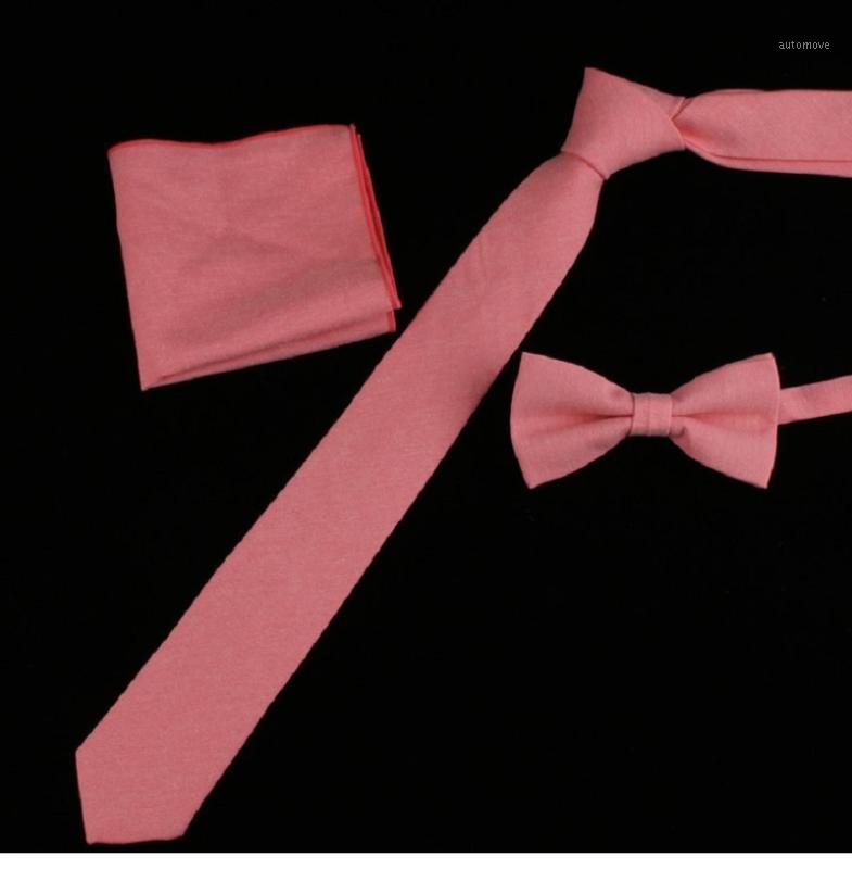 High Quality 2020 New Designers Brands Fashion Business 5cm Ties for Men Pink Necktie Bow Ties Casual Host Wedding with Gift Box1
High Quality 2020 New Designers Brands Fashion Business 5cm Ties for Men Pink Necktie Bow Ties Casual Host Wedding with Gift Box1