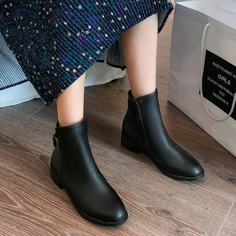 ZawsThia 2020 new woman boots winter autumn round toe chunky heels zipper ankle women boots plus size 42 44 45 46 botas, Black
ZawsThia 2020 new woman boots winter autumn round toe chunky heels zipper ankle women boots plus size 42 44 45 46 botas, Black