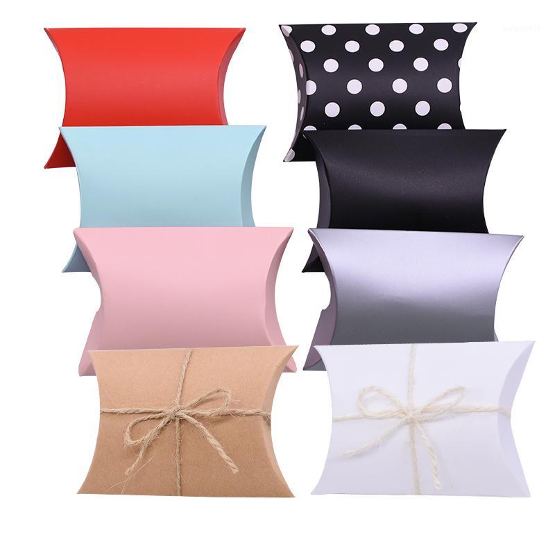 50Pcs New Craft Paper Pillow Gift Box Candy Boxes Supply Accessories Wedding Party Favor Decoration Gift Boxes1
50Pcs New Craft Paper Pillow Gift Box Candy Boxes Supply Accessories Wedding Party Favor Decoration Gift Boxes1