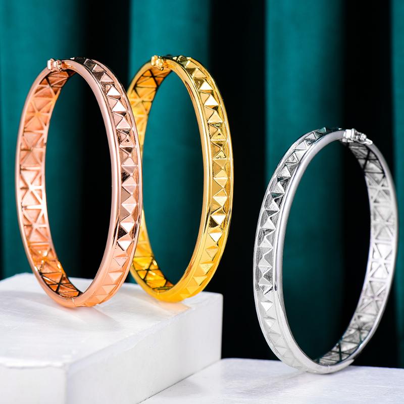 missvikki Luxury High Quality Trendy Stackable Sparkly Bangle For Women Wedding Bridal brincos para as mulheres 2021 Bracelet
missvikki Luxury High Quality Trendy Stackable Sparkly Bangle For Women Wedding Bridal brincos para as mulheres 2021 Bracelet
