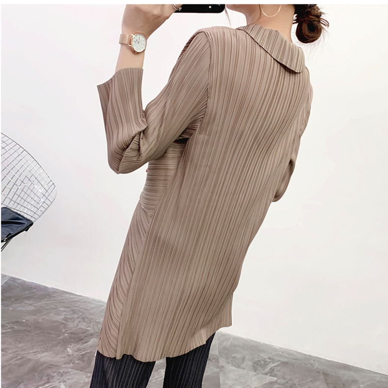LANMREM High qualty personality pleated long coat for female Summer temperament single button loose large size trench YJ175 201111