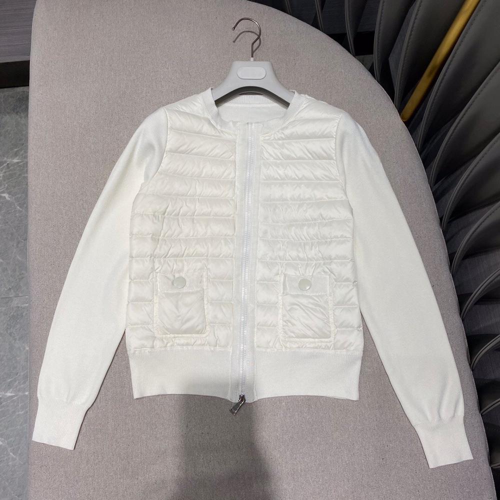 2021 New Autumn Geese Down Patchwork Zipper Cardigans Womenfolk's Sweater Sweater's Colour the Neck Jacket's Fine IJ8X, White.
2021 New Autumn Geese Down Patchwork Zipper Cardigans Womenfolk's Sweater Sweater's Colour the Neck Jacket's Fine IJ8X, White.