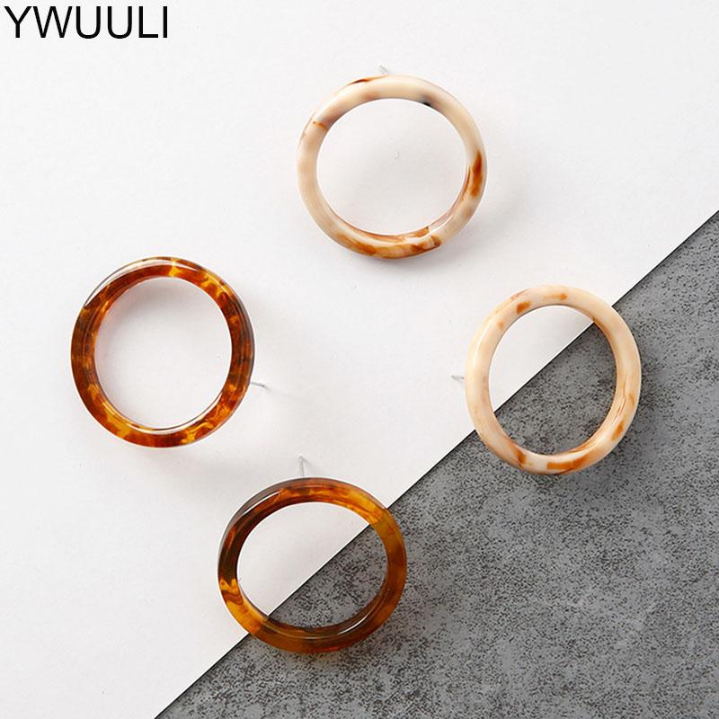 YWUULI Vintage Korean Aros Round Hoop Earrings for Women Geometric Acrylic Circle Earrings Pendientes Brincos Ear Jewelry MJ16
YWUULI Vintage Korean Aros Round Hoop Earrings for Women Geometric Acrylic Circle Earrings Pendientes Brincos Ear Jewelry MJ16
