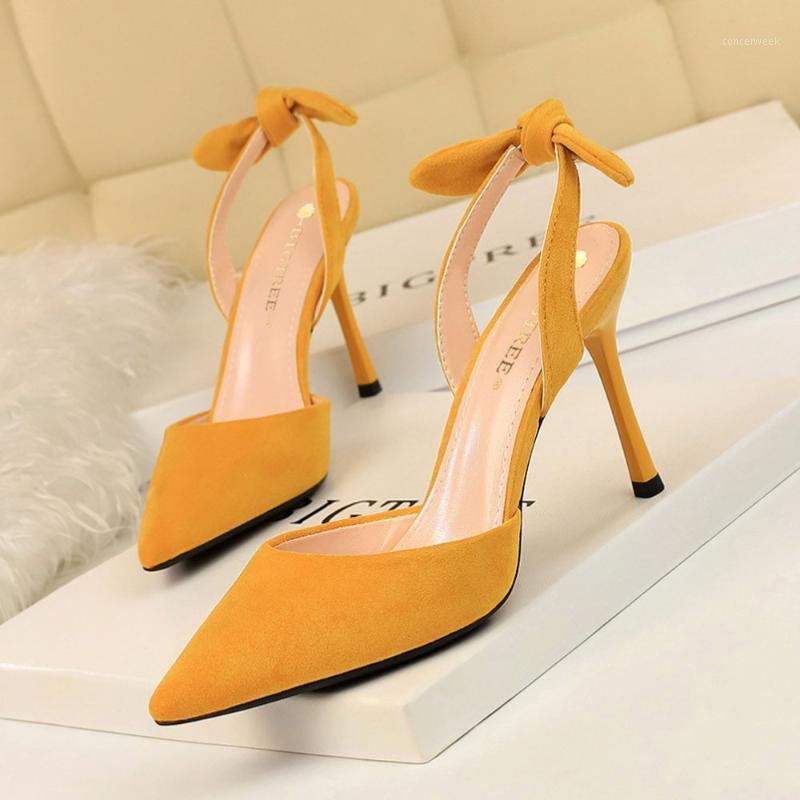 Fine Heel Suede Pointed Ladies Sandals Sweet Bandage Small Bow Pink Yellow Khaki Party High Heel Sandals Korean Women1, Black
Fine Heel Suede Pointed Ladies Sandals Sweet Bandage Small Bow Pink Yellow Khaki Party High Heel Sandals Korean Women1, Black