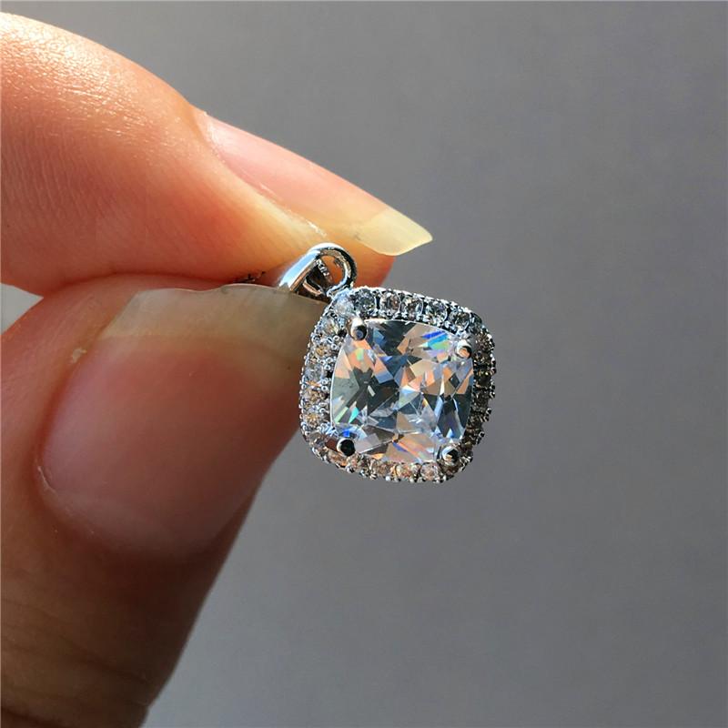 Luxury Female Square Pendant Necklace Fashion Silver Color Wedding Necklace Purple Green Blue Zircon Necklaces For Women
Luxury Female Square Pendant Necklace Fashion Silver Color Wedding Necklace Purple Green Blue Zircon Necklaces For Women