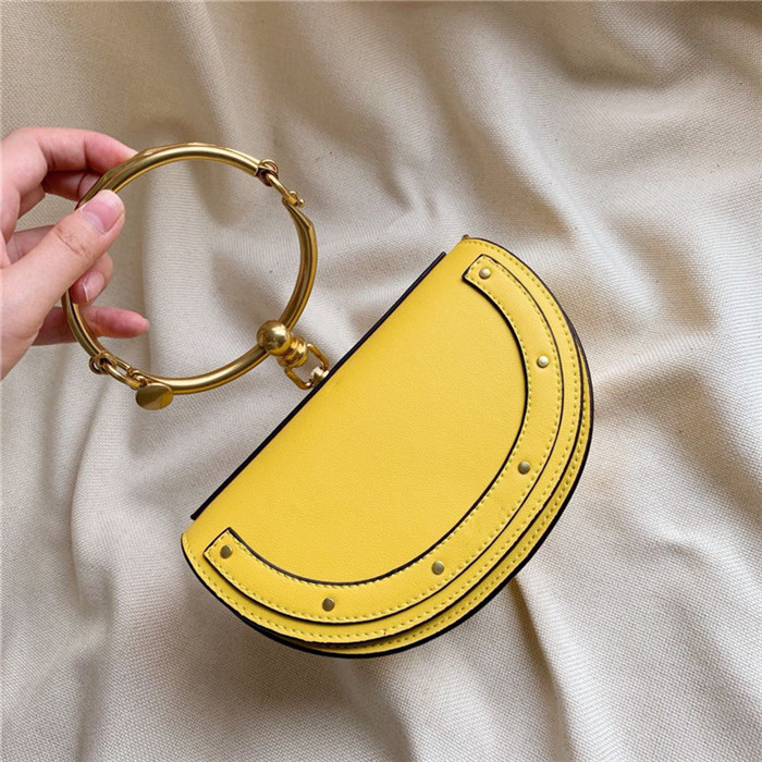 mini handbag crocodile pattern shoulder Fashion Design Leather HandBag Satin leather buckle saddle bag Single Shoulder women's bags
mini handbag crocodile pattern shoulder Fashion Design Leather HandBag Satin leather buckle saddle bag Single Shoulder women's bags