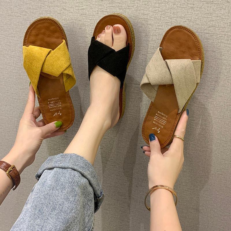 JAYLAY Women Casual Sandals House Slip-On Slippers Breathable Non-slip Soft Bottom Rubber Shoes1, Beige
JAYLAY Women Casual Sandals House Slip-On Slippers Breathable Non-slip Soft Bottom Rubber Shoes1, Beige