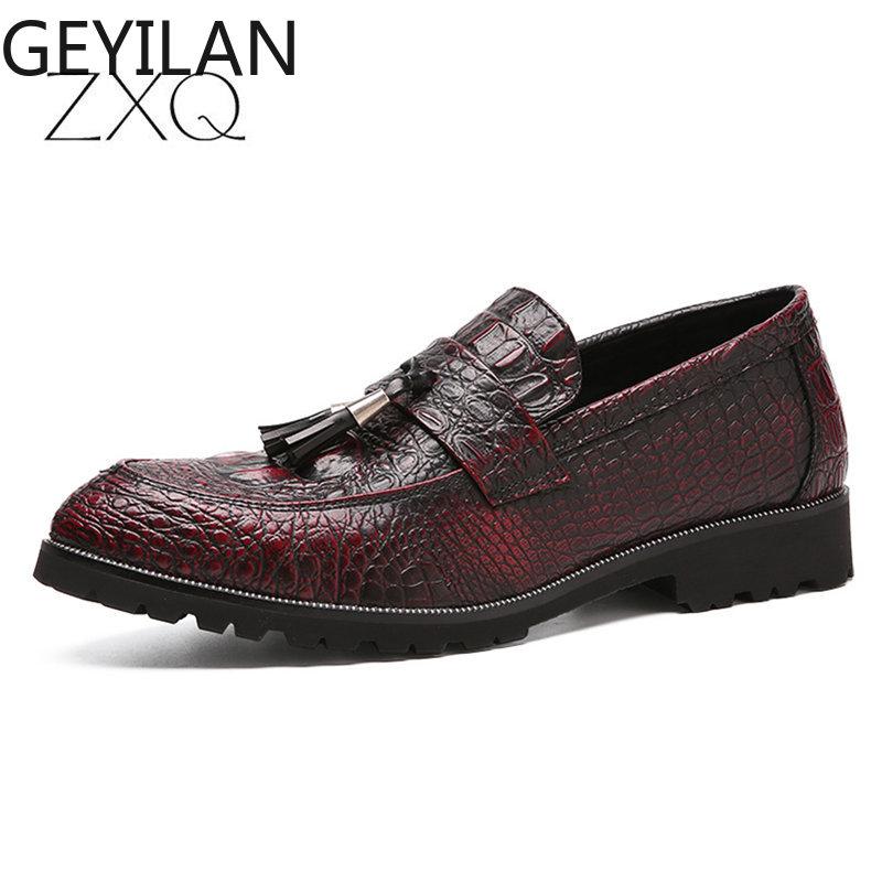 2020 New Fashion Wedding Dress Shoes Crocodile Design Gentleman Dress Leather Shoes Business Loafers, Black
2020 New Fashion Wedding Dress Shoes Crocodile Design Gentleman Dress Leather Shoes Business Loafers, Black