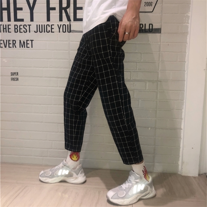 Korean Streetwear Fashion Plaid Vintage Slim Harem Ankle Sexy Pant Summer Women Trouser Student Girl High Waist Elegant Ladies 201119, White black block
Korean Streetwear Fashion Plaid Vintage Slim Harem Ankle Sexy Pant Summer Women Trouser Student Girl High Waist Elegant Ladies 201119, White black block
