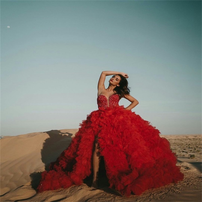 Red Chic Evening Dresses Sexy Side Split Sweetheart Ruffles A Line Prom Dresses Bling Sequins Crystal Custom Made Formal Party Gown