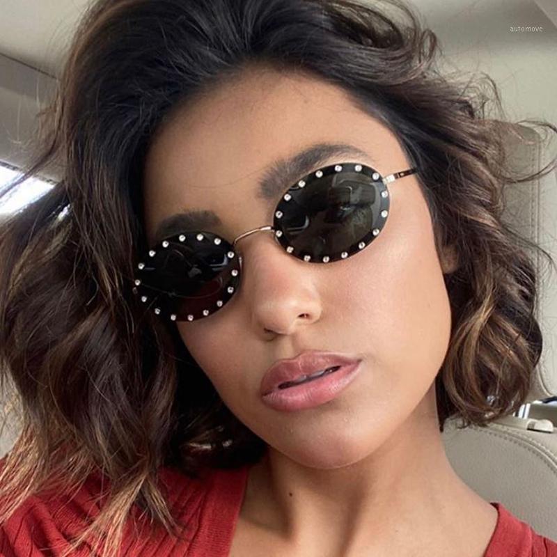 2020 New Vintage Oval Sunglasses Women Brand Designer Lady Luxury Diamond Frame Steampunk Sun Glasses For Female Eyewear UV4001
2020 New Vintage Oval Sunglasses Women Brand Designer Lady Luxury Diamond Frame Steampunk Sun Glasses For Female Eyewear UV4001
