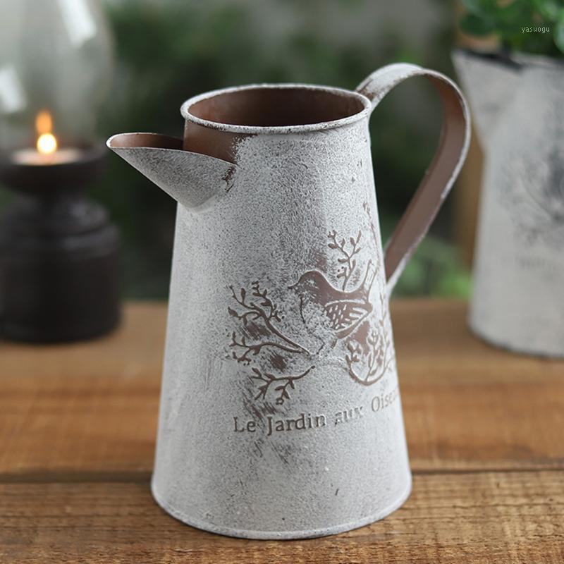 Vintage Distressed Iron Watering Can Metal Crafts Decorative Flower Ornaments Watering Can Decoration Garden Balcony1, High
Vintage Distressed Iron Watering Can Metal Crafts Decorative Flower Ornaments Watering Can Decoration Garden Balcony1, High