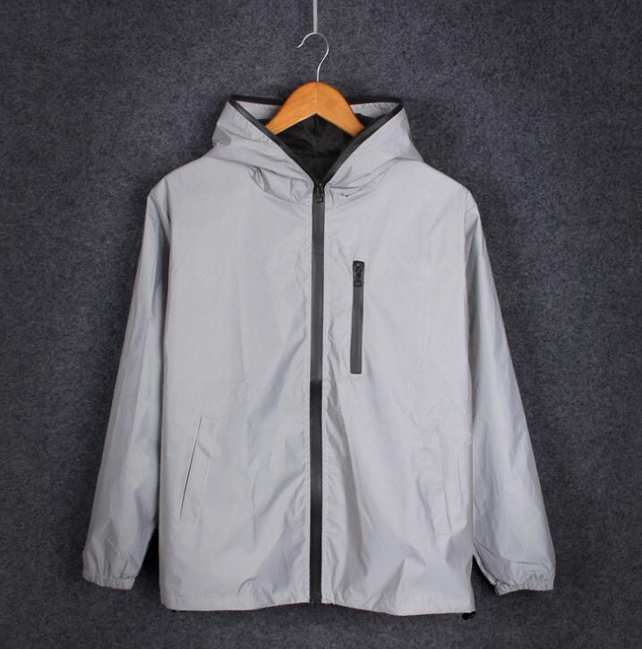 yizlo full reflective jacket men women harajuku windbreaker jackets hooded hiphop streetwear night shiny coats jacket T200107
