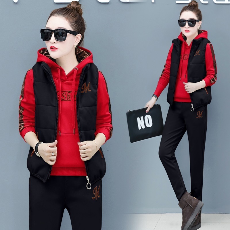 Fashion women suit women's tracksuits casual set with a hood fleece sweatshirt three pieces set 201028