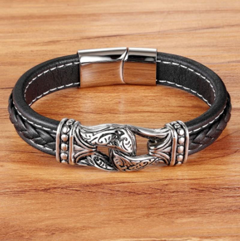 Gothic Style Magnificent Cool Punk Accessories Genuine Leather Vikings Bracelets Bangles for Men Jewelry
Gothic Style Magnificent Cool Punk Accessories Genuine Leather Vikings Bracelets Bangles for Men Jewelry