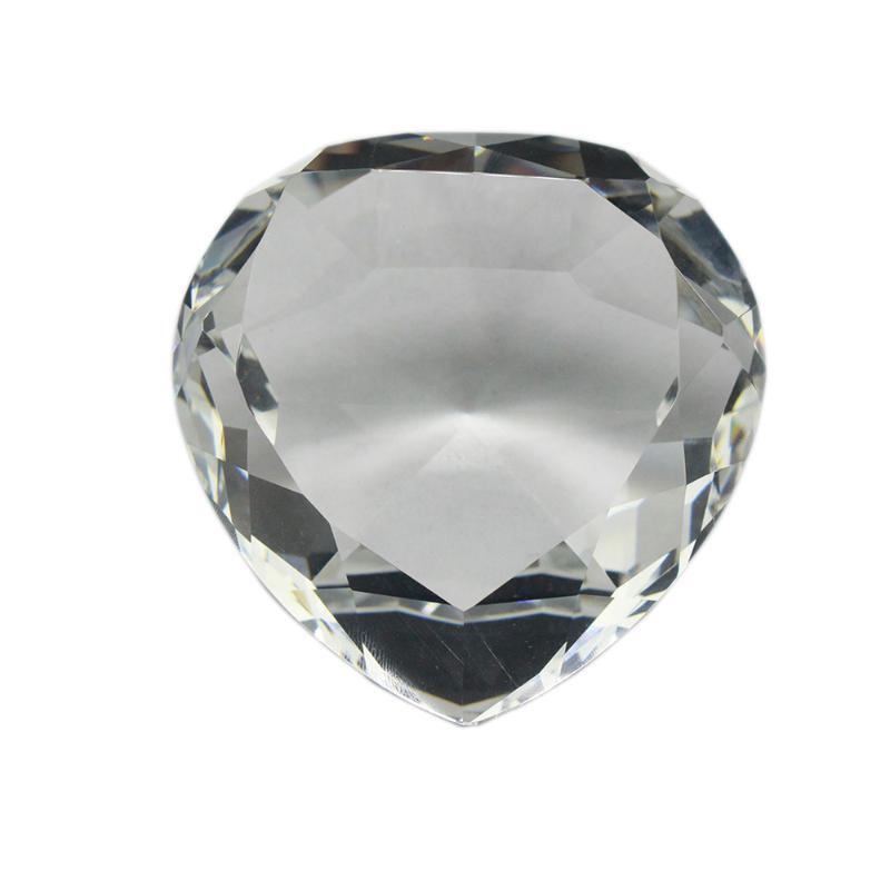 Clear Crystal Heart Paperweight Faceted Cut Glass Stone Diamond Jewelry Party Gifts for Guests
Clear Crystal Heart Paperweight Faceted Cut Glass Stone Diamond Jewelry Party Gifts for Guests