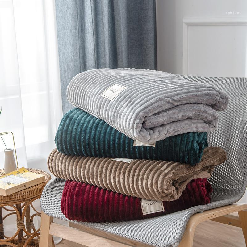 Coral Bed Blanket Grey Color Soft Flannel Blanket Single Double King Warm Plaids for Beds mantas de cama Thow Blankets1
Coral Bed Blanket Grey Color Soft Flannel Blanket Single Double King Warm Plaids for Beds mantas de cama Thow Blankets1