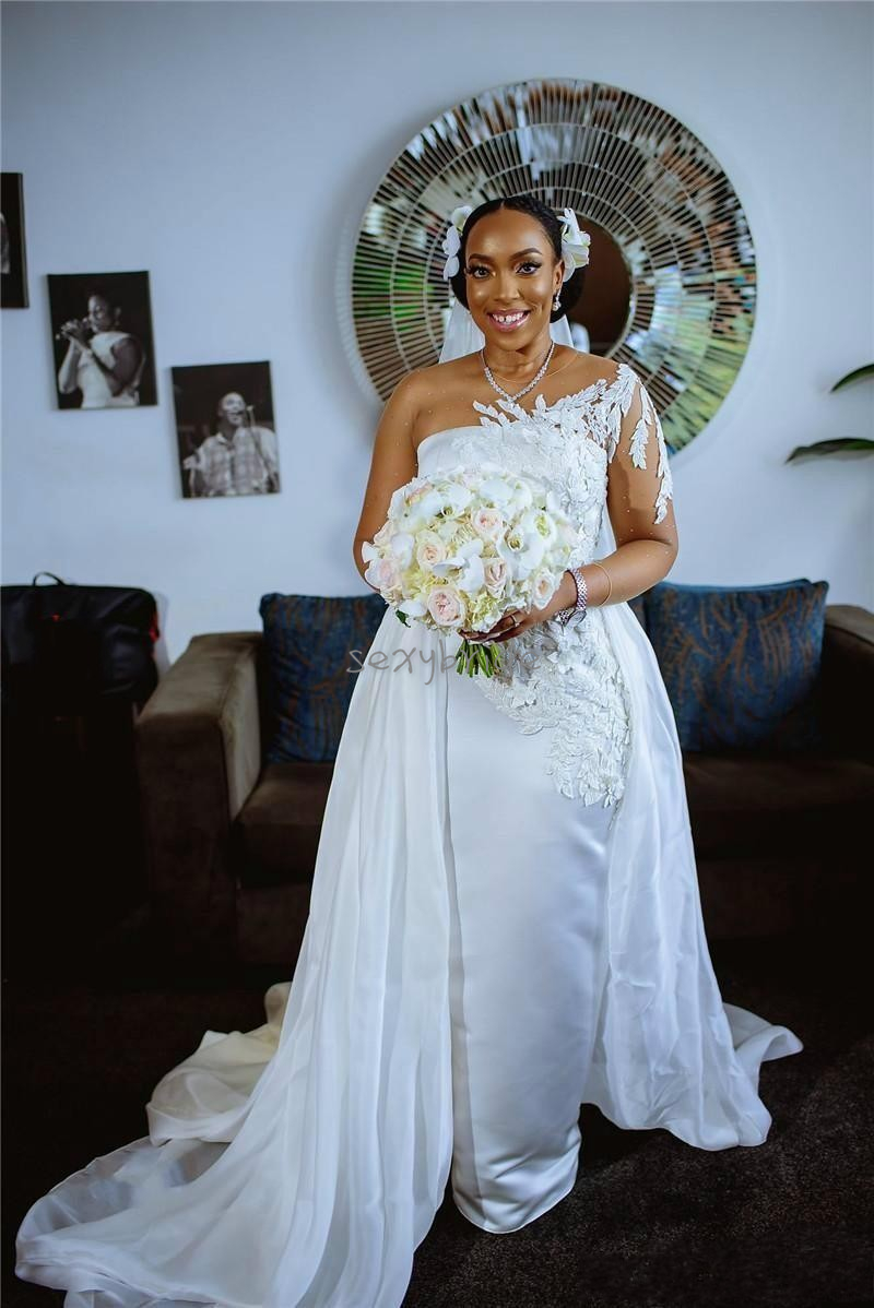 South Sexy African Satin Mermaid Wedding Dresses With Detachable Train Appliques Lace Sheer One Shoulder Long Sleeve Plus Size Bridal Gowns