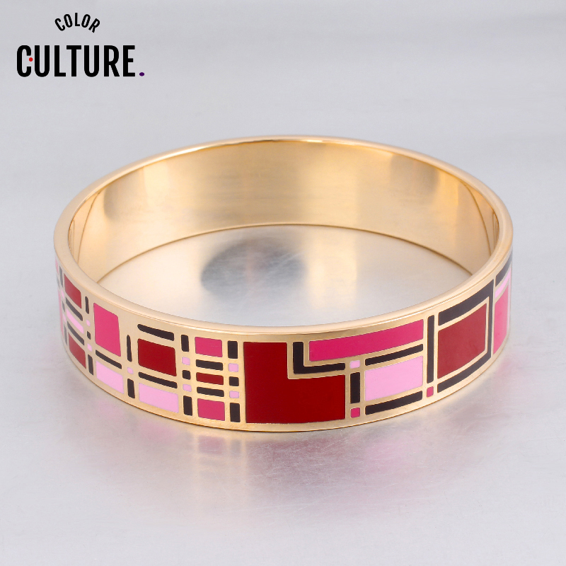 New Design Bangles Stainless Steel Red Beautiful Bangle Bracelets for Women best friend Vintage Fashion Jewelry 
New Design Bangles Stainless Steel Red Beautiful Bangle Bracelets for Women best friend Vintage Fashion Jewelry