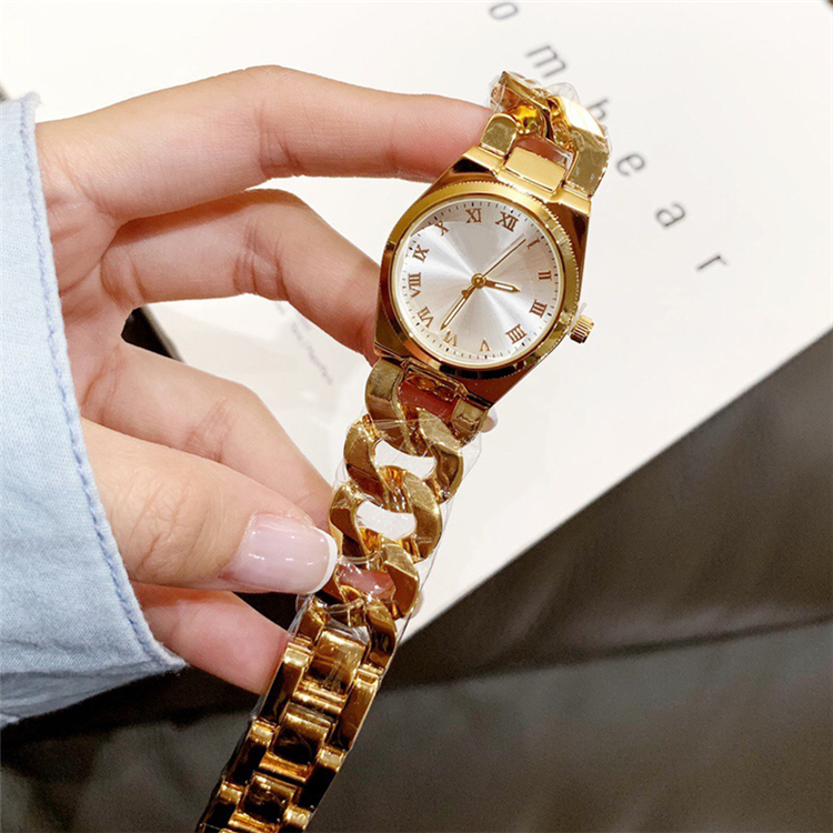 Fashion Luxury women watch clock Special design Nice lady quartz dropshipping Gold/silver Best Gift Japan movement Wholesale price, Slivery;brown
Fashion Luxury women watch clock Special design Nice lady quartz dropshipping Gold/silver Best Gift Japan movement Wholesale price, Slivery;brown