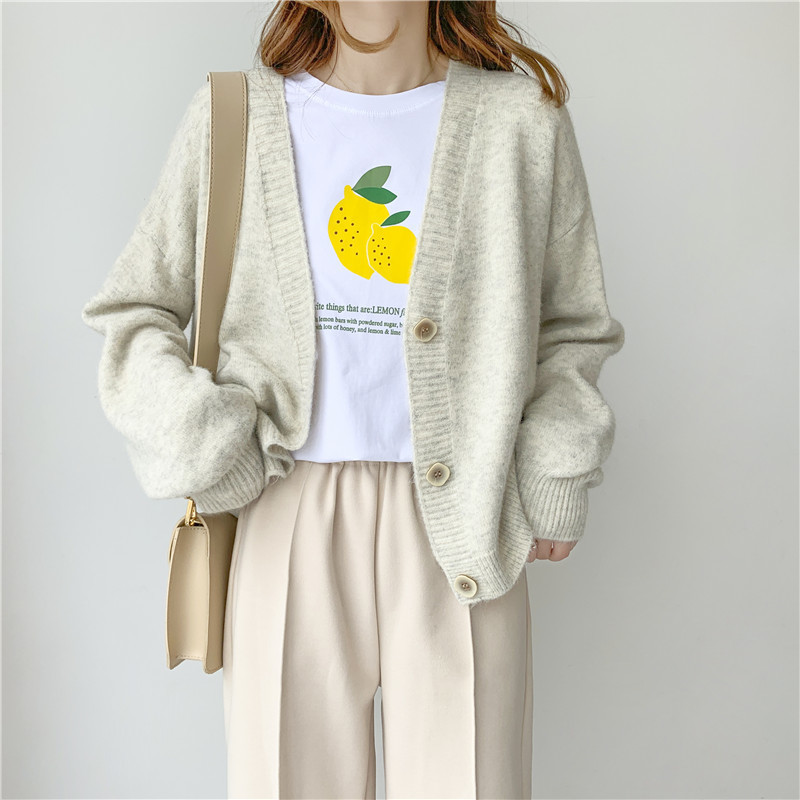 Spring and autumn lazy new Korean version of loose knit cardigan wild short student thin sweater female outer jacket 201030