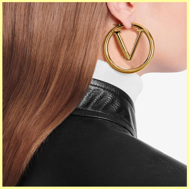 Hoop Earrings Designer Gold Earring for Womens Jewlery Luxury Big Stud Earring with Box Letters L Mens Fashion Hoops for Bride Accessories
Hoop Earrings Designer Gold Earring for Womens Jewlery Luxury Big Stud Earring with Box Letters L Mens Fashion Hoops for Bride Accessories