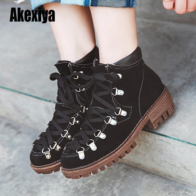 Motorcycle Platform Boots Women Suede Shoes Autumn Winter Fur Fashion Round Toe Lace-up suede Boots Ladies Shoes w0121, Black
Motorcycle Platform Boots Women Suede Shoes Autumn Winter Fur Fashion Round Toe Lace-up suede Boots Ladies Shoes w0121, Black