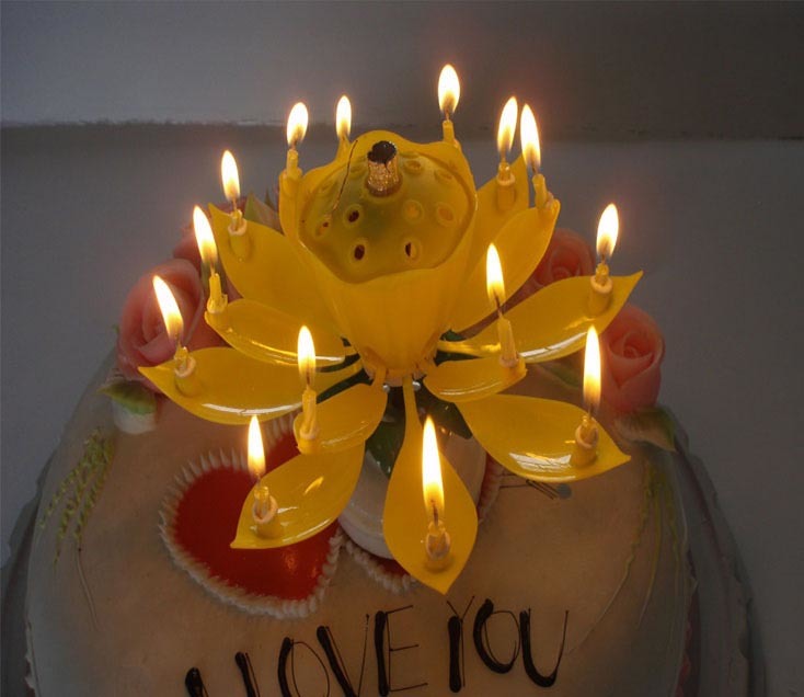 Colorful Petals Music Candle Children Birthday Party Lotus Sparkling Flower Velas Squirt Blossom Flame Cake Candle Accessory Gift