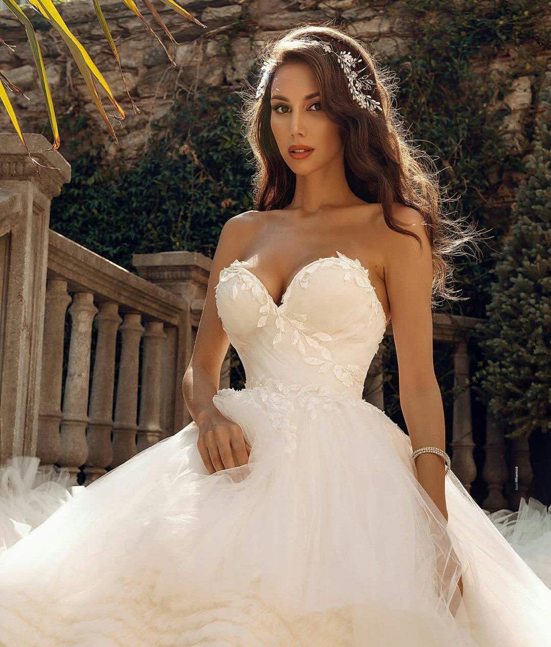 tiered skirts ball gown wedding dresses sweetheart neck ruffles appliques bridal gowns puffy wedding robes de marie