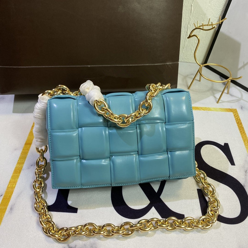 Fashion multifunctional leisure small square Shoulder Bags simple ladys mail bag designed for ladies 2021 luxury handbags Chains Letter handbag
Fashion multifunctional leisure small square Shoulder Bags simple ladys mail bag designed for ladies 2021 luxury handbags Chains Letter handbag