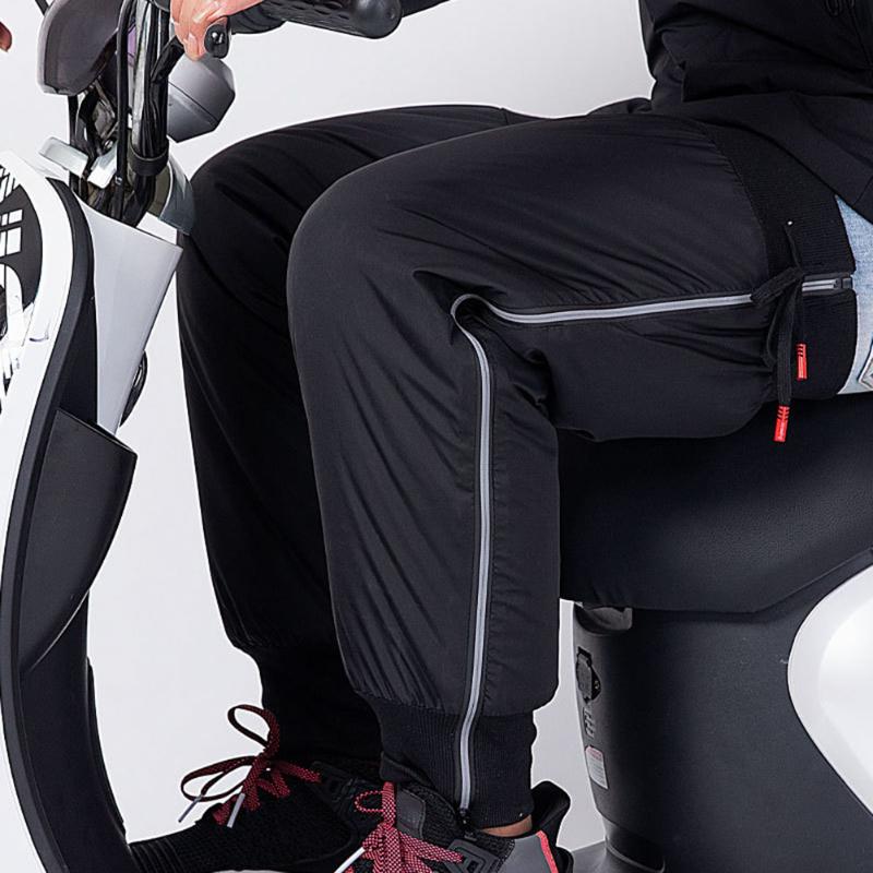 1Pair Motorcycle Winter Knee Cycling Leg Protectors Warm Knee Pads Scooter E-bike Trikes Sports Sleeve Protective Cover, As pic
1Pair Motorcycle Winter Knee Cycling Leg Protectors Warm Knee Pads Scooter E-bike Trikes Sports Sleeve Protective Cover, As pic