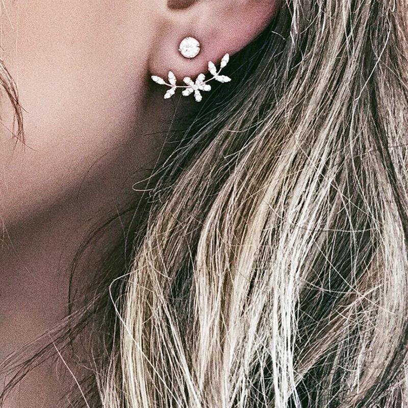 2 Pcs/Set Women Earrings Set Exquisite Leaves Flowers Crystal Gold Stud Earring Fashion Charm Party Female jewelry Gifts
2 Pcs/Set Women Earrings Set Exquisite Leaves Flowers Crystal Gold Stud Earring Fashion Charm Party Female jewelry Gifts