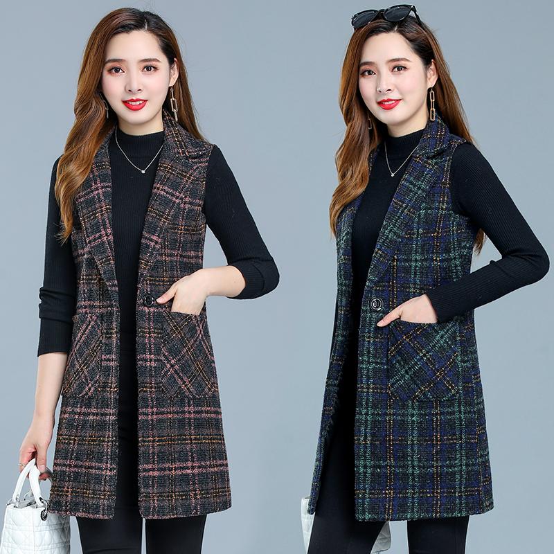 Women's vest Fashion plaid turn-down collar big pocket Middle-aged mother Autumn and winter vest Women's Slim long waistcoat, Blue
Women's vest Fashion plaid turn-down collar big pocket Middle-aged mother Autumn and winter vest Women's Slim long waistcoat, Blue