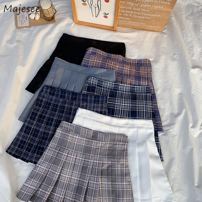 Skirts Autumn New Plaid A-line Short Preppy Style High Waist Zipper All-match Students Cute Girls Kawaii Female Mini Casual Chic, Black
Skirts Autumn New Plaid A-line Short Preppy Style High Waist Zipper All-match Students Cute Girls Kawaii Female Mini Casual Chic, Black