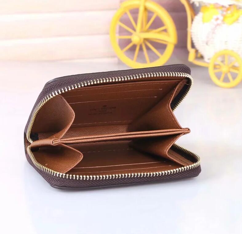 2020 Best quality designer Wallet Paris Classic brown flower mens zipper Purse 7 colors womens fashion Small leather bag, Silver
2020 Best quality designer Wallet Paris Classic brown flower mens zipper Purse 7 colors womens fashion Small leather bag, Silver