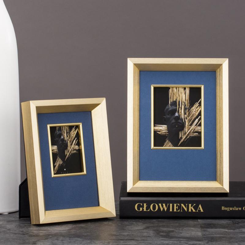 Solid Wood Photo Frame High-grade Solid Wood Creative Photo Picture Photograph Frame Brushed Metal Texture Case Desktop
Solid Wood Photo Frame High-grade Solid Wood Creative Photo Picture Photograph Frame Brushed Metal Texture Case Desktop
