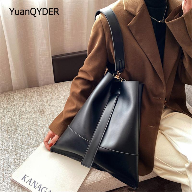 Women Big Casual Shoulder Bags Designer Brand Handbag High Quality Leather Vintage Shopper Bag Fashion Travel Tote Bag Sac Femme, Black
Women Big Casual Shoulder Bags Designer Brand Handbag High Quality Leather Vintage Shopper Bag Fashion Travel Tote Bag Sac Femme, Black