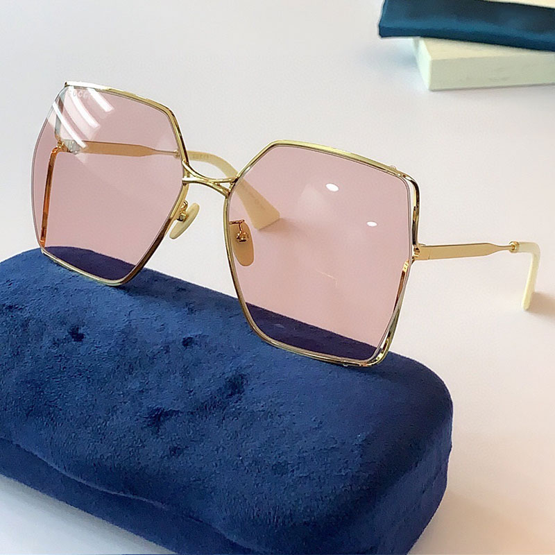 NEW Womens oversized fashion sunglasses 0817 square frameless sunglasses 0817S UV400 protective glasses top high quality with original box
NEW Womens oversized fashion sunglasses 0817 square frameless sunglasses 0817S UV400 protective glasses top high quality with original box
