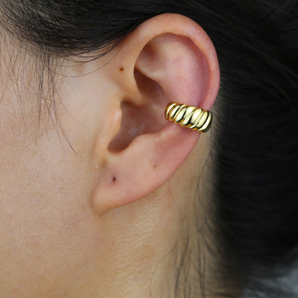 Gold Color Geometric Simple European Women Jewelry Gold Color Fashion Twinst Hoop Earrings Minimal Delicate Mini Hoop Open Earring