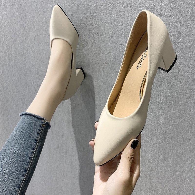 Sandalet Womens Mid Chunky Heels Sandals Casual Hoof Pumps Pointed Toe Leather Office Woman Shoes Lady Female1, Black 5cm
Sandalet Womens Mid Chunky Heels Sandals Casual Hoof Pumps Pointed Toe Leather Office Woman Shoes Lady Female1, Black 5cm