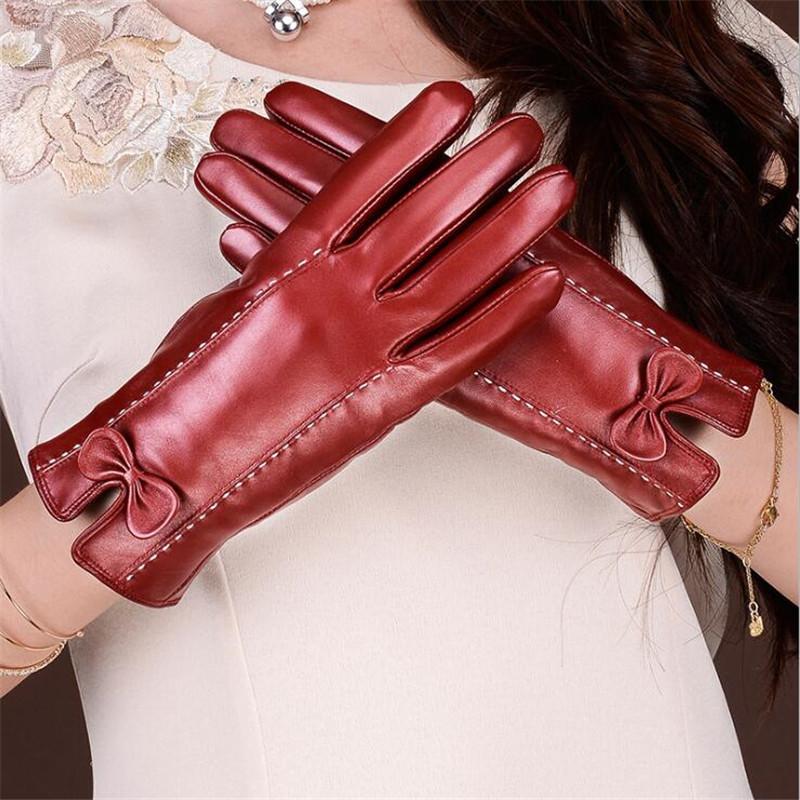 Five Fingers Gloves Style Women's Genuine Leather Car Ride Bow Sheepskin Autumn And Winter Plus Velvet Warm
Five Fingers Gloves Style Women's Genuine Leather Car Ride Bow Sheepskin Autumn And Winter Plus Velvet Warm
