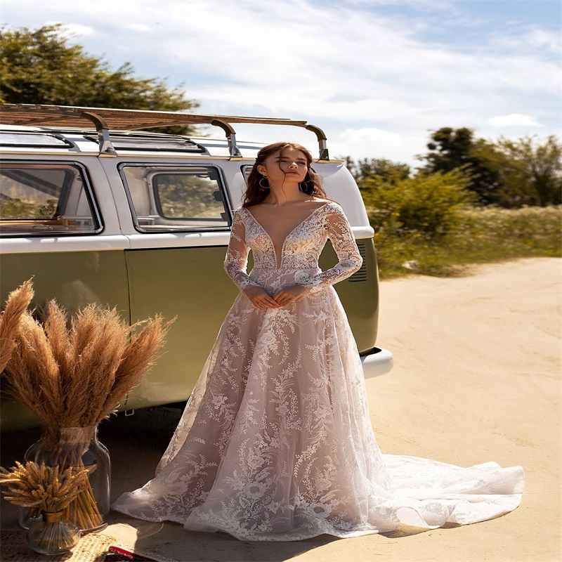Floral A Line Wedding Dresses Appliqued Lace Bridal Gowns Long Sleeves Sweep Train Boho Custom Made Soft Tulle Vestido De Novia