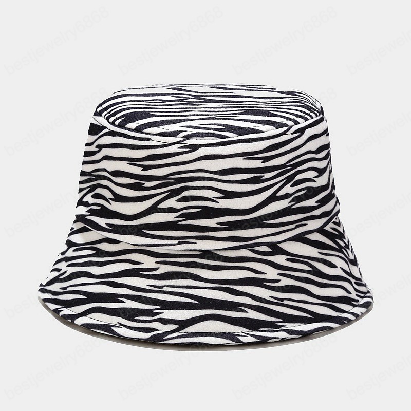 Autumn Winter Cow Leopard Woolen Women Bucket Hat Outdoor Fashion Thick Warm Fisherman Hat Lady Girls Travel Basin Cap Panama